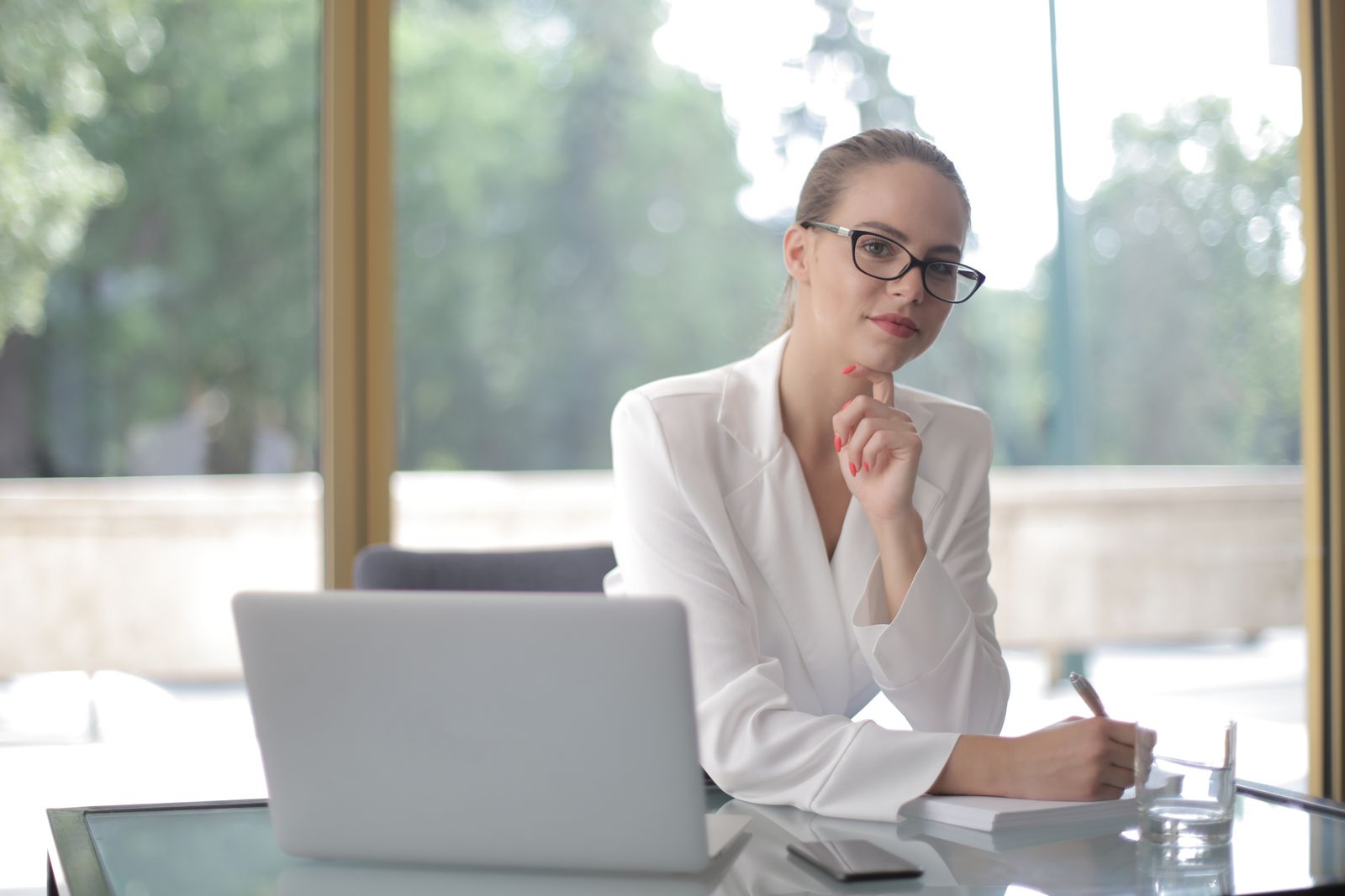 Is executive coaching worth it — what Reddit and peer communities say