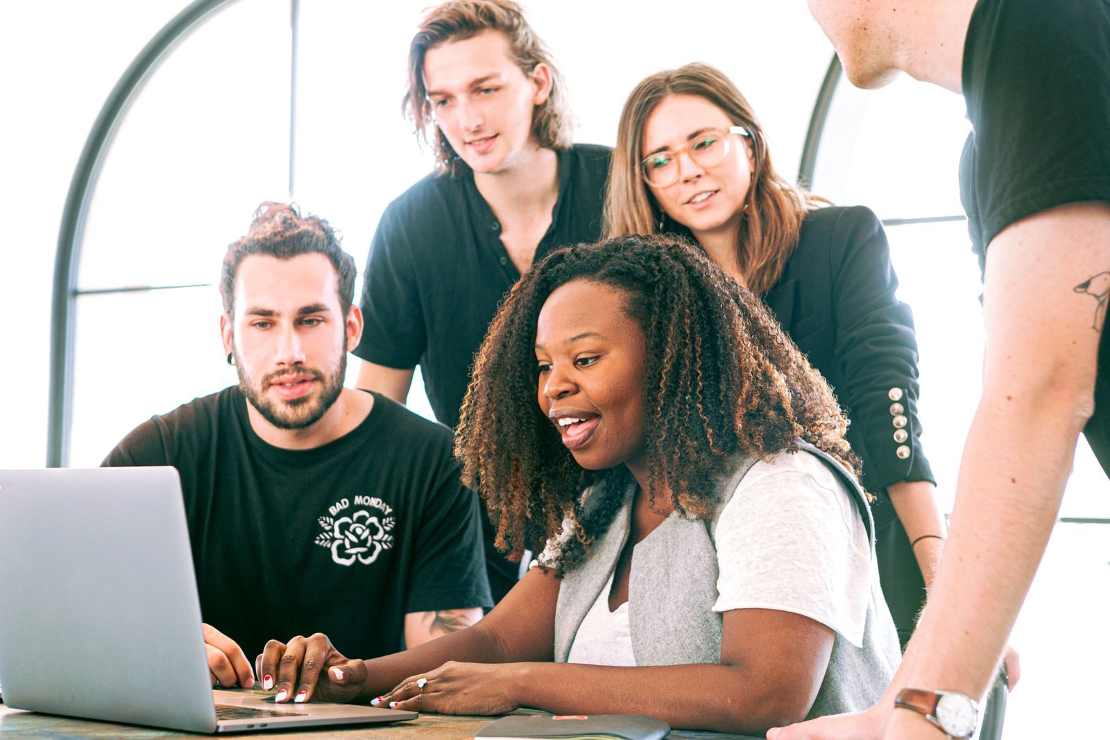 Founders working through a growth challenge together